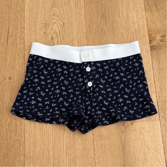 Brandy Melville PJ Boy Shorts Waffle Size OS Navy Blue White - Picture 1 of 3